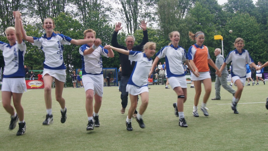 DSC01359 [1600x1200]-site.jpg